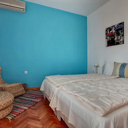 아파트 Terrace - Three Bedrooms Center 플로브디프